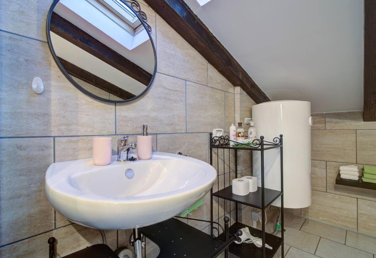 Apartments Prpic 1,Senj Сен Екстериор снимка