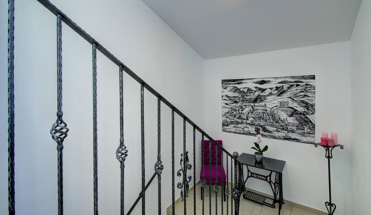 Apartments Prpic 1,Senj Сен Екстериор снимка