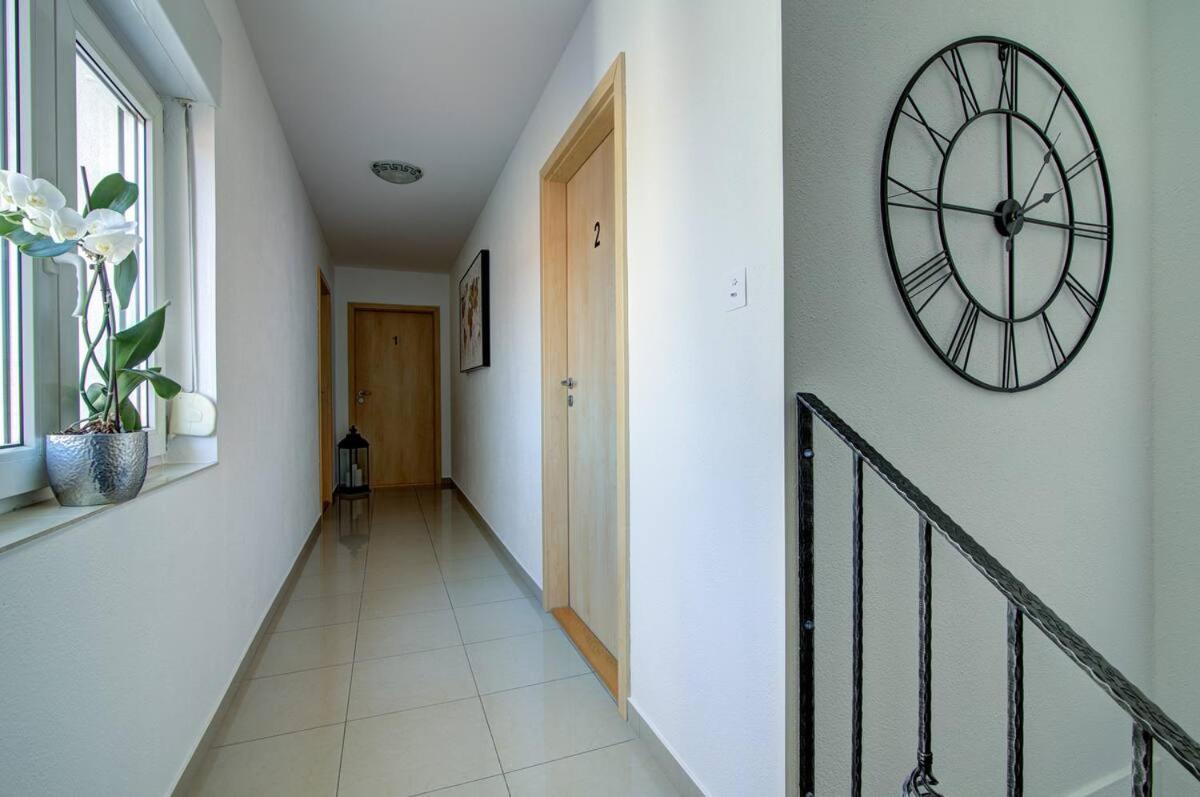 Apartments Prpic 1,Senj Сен Екстериор снимка