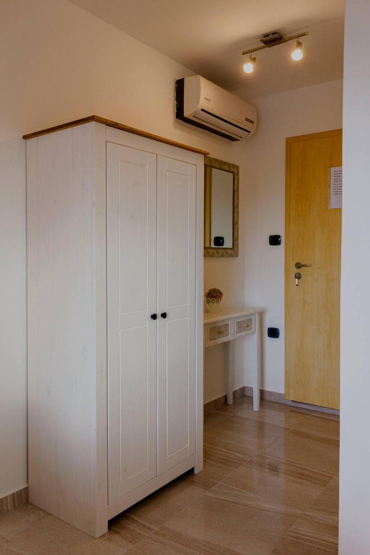 Apartments Prpic 1,Senj Сен Екстериор снимка