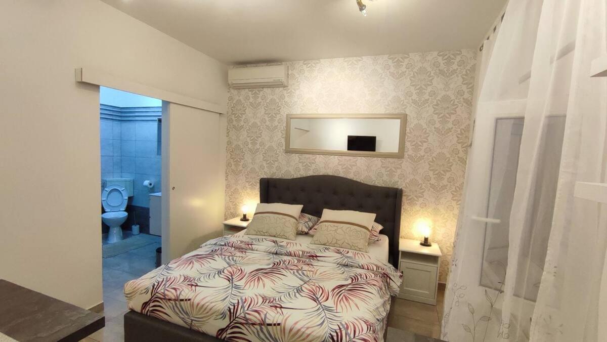 Apartments Prpic 1,Senj Сен Екстериор снимка